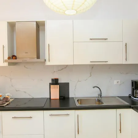 In Lungomare 085 아파트