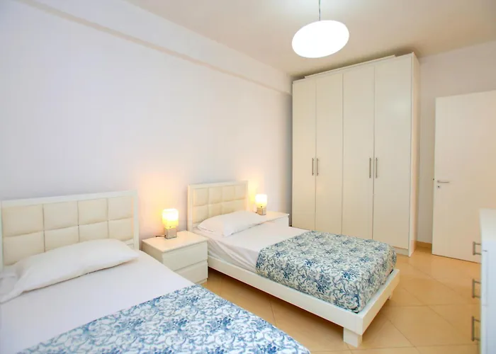 In Lungomare 085 Apartment Vlorë