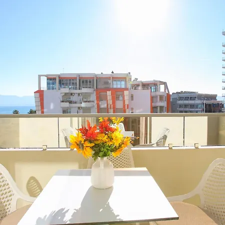 Apartment In Lungomare 085